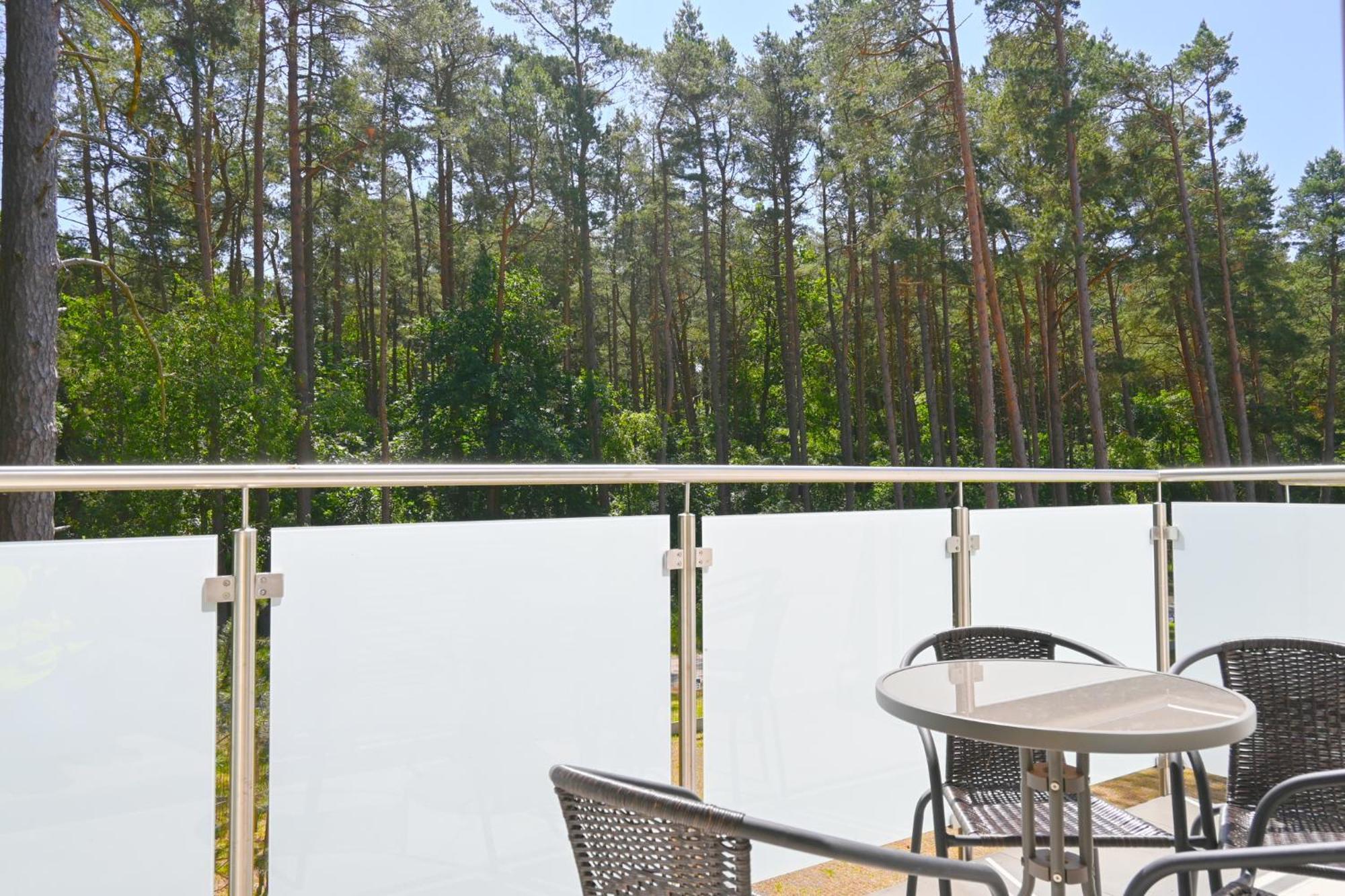 Komfortowy Apartament Dwupoziomowy W Cichej Okolicy Pobierowo Buitenkant foto
